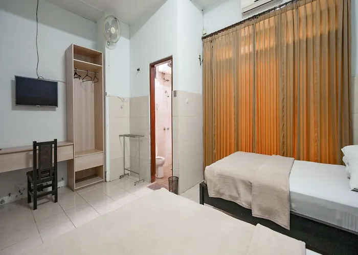 Dewata Indah Mitra Reddoorz Denpasar