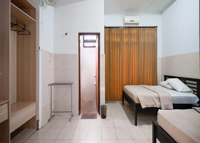 Hotel Dewata Indah Mitra Reddoorz 2*