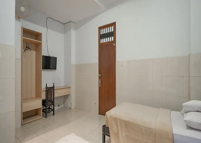 Dewata Indah Mitra Reddoorz