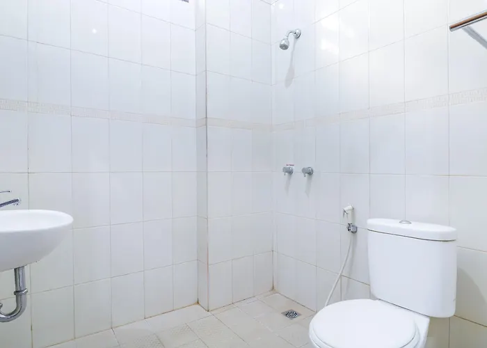 Dewata Indah Mitra Reddoorz 2* Denpasar