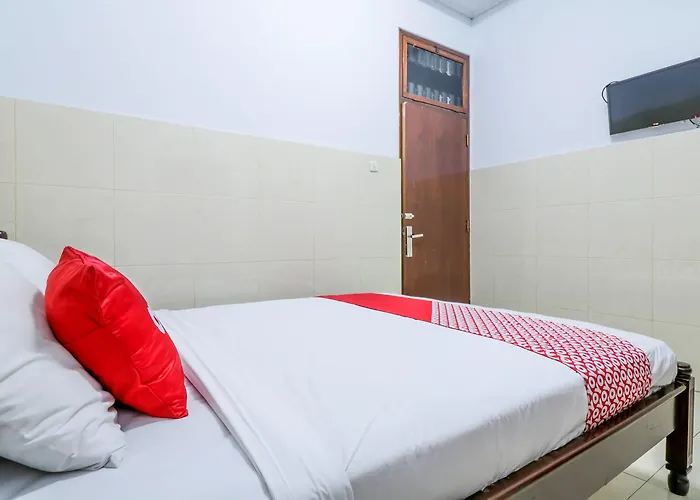 Hotel Dewata Indah Mitra Reddoorz 2*