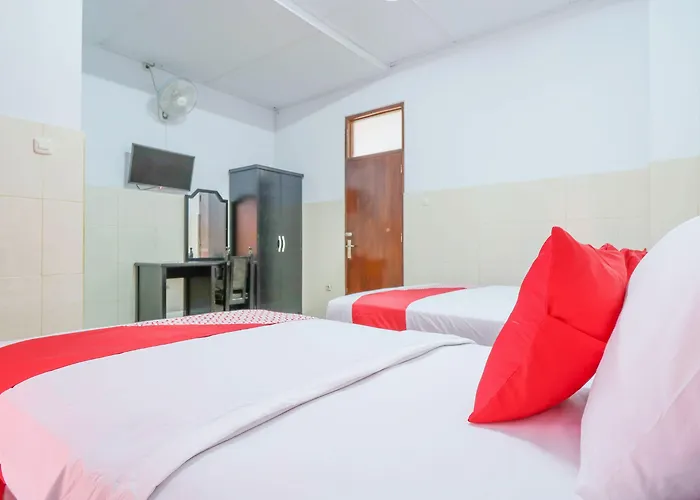 Dewata Indah Mitra Reddoorz Denpasar